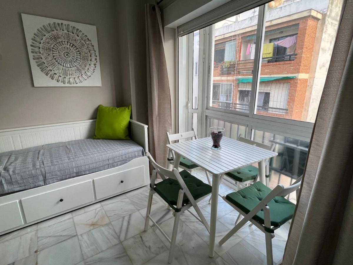 Genuar Apartments Malaga Center 2 Екстериор снимка